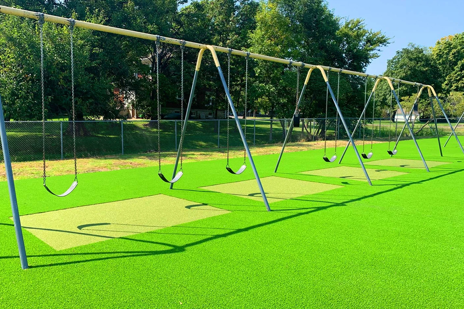 SYNLawn Chicago Playgrounds
