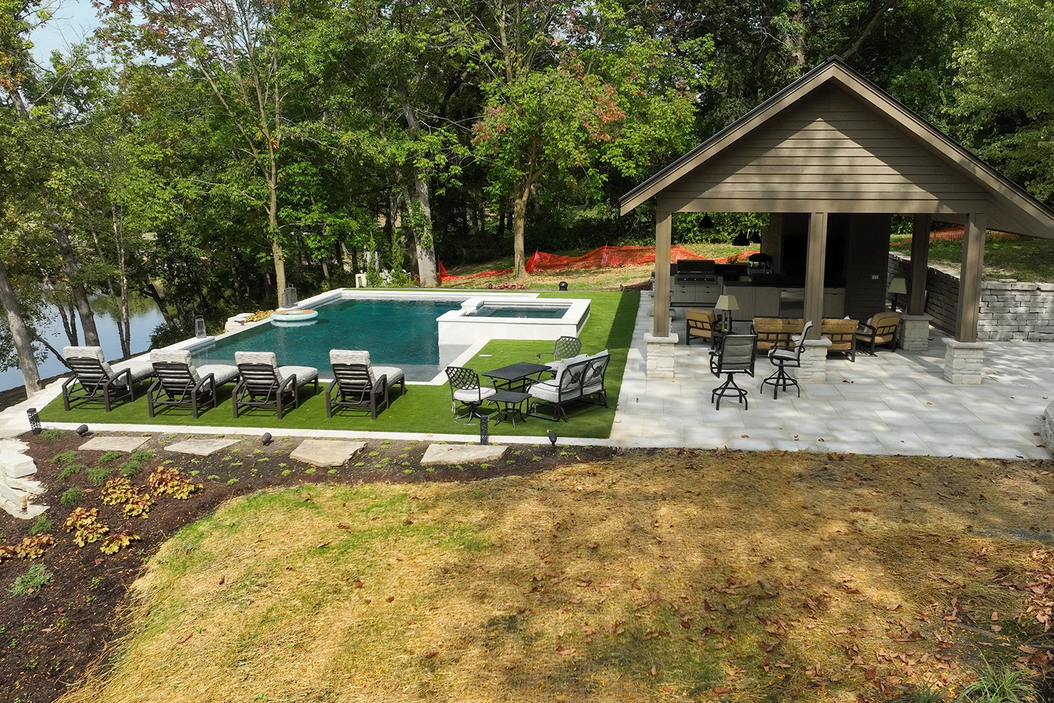 SYNLawn Chicago Synthetic Turf