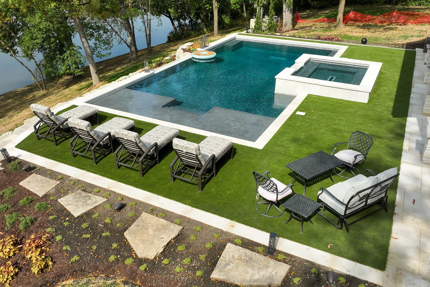 SYNLawn Chicago Synthetic Turf