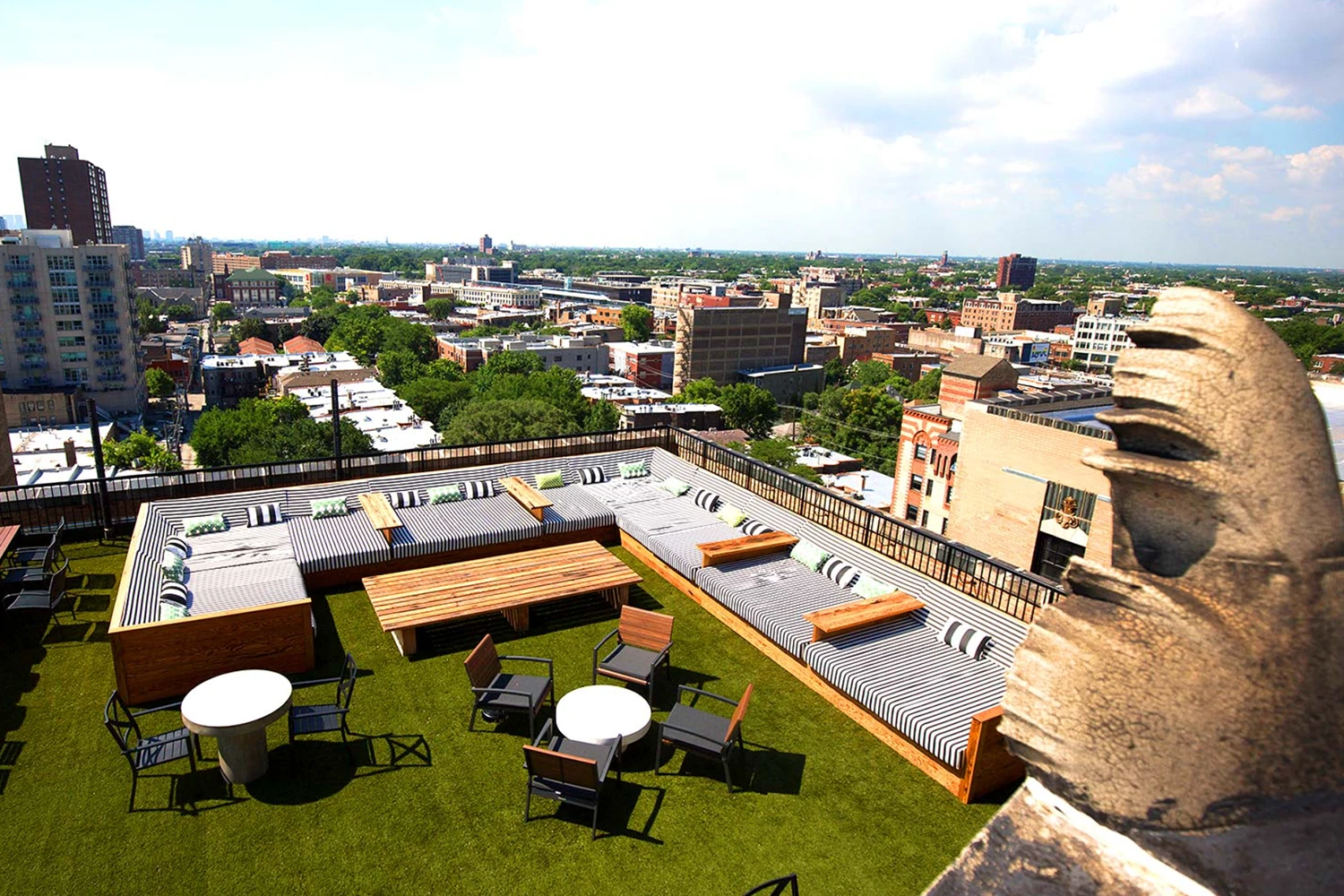 SYNLawn Chicago Rooftops