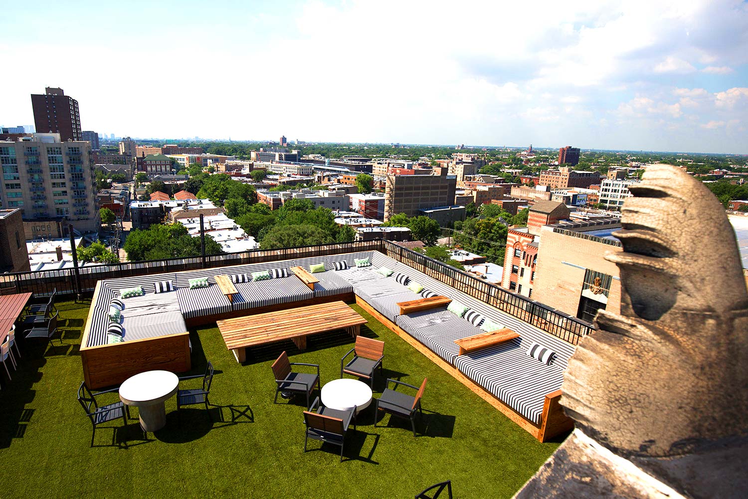 SYNLawn Chicago Rooftops